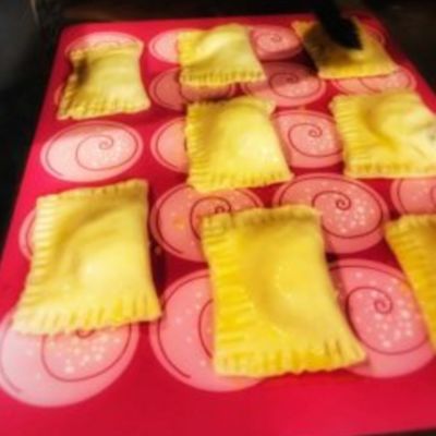 Date Paste Filling Pastry